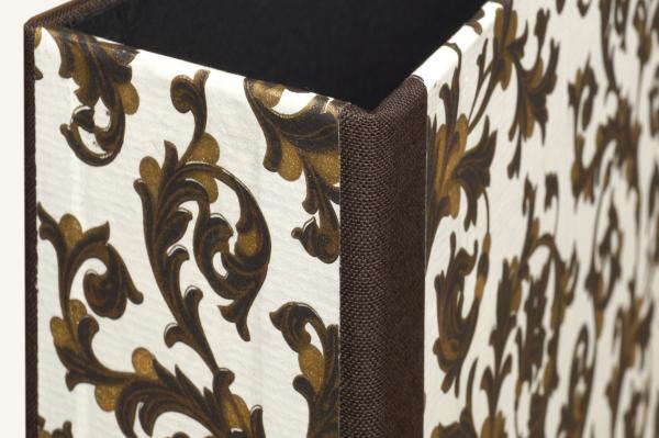 Aesthetic folder with gold paper